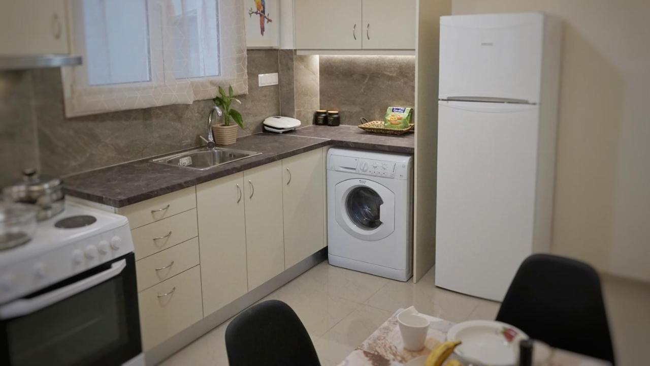 Veggera Apt Athens Center,Petralona Station Kültér fotó